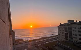 Leça Front Beach Luxury Apartment